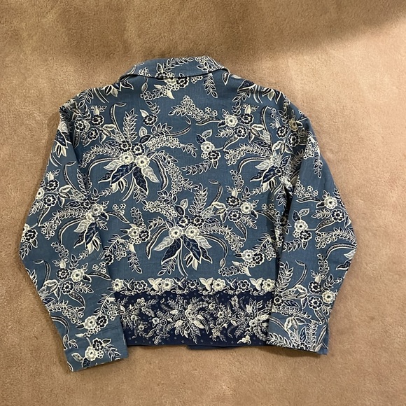 Blue Flower Jacket - Picture 5 of 5